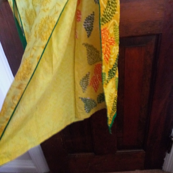 Nice women s dress - Picture 7 of 8